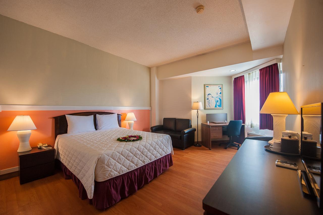 Grand Plaza Hotel Тумон Экстерьер фото