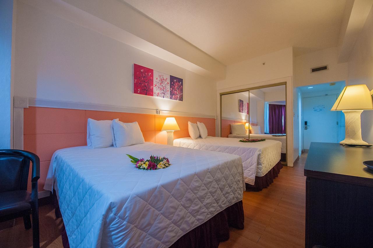 Grand Plaza Hotel Тумон Экстерьер фото