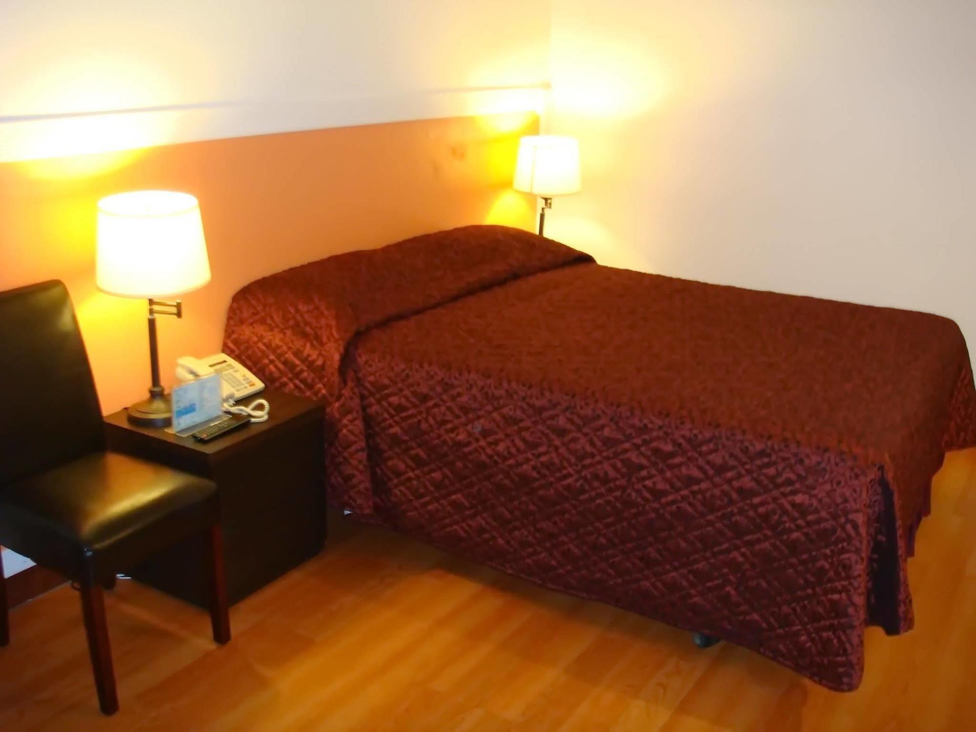 Grand Plaza Hotel Тумон Экстерьер фото